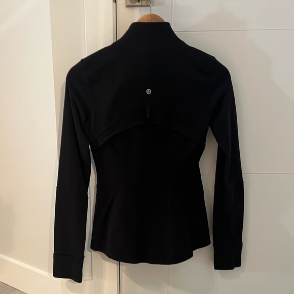 SOLD Luon define jacket - Picture 3 of 6